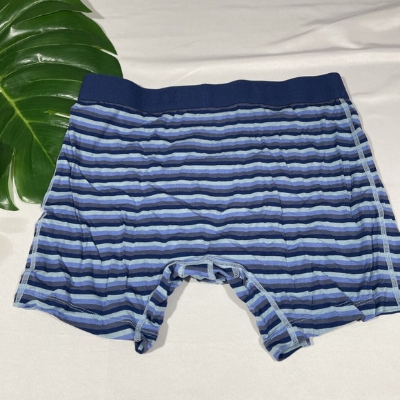 NIB SAXX [ Small XL ] Vibe Modern Fit Stretch Boxer Briefs Blue Stripe‎ - Picture 15 of 16